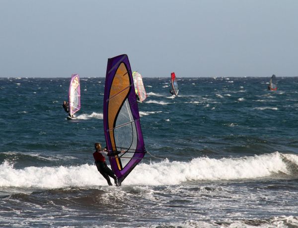 Wassersport Surfen in der Müritz