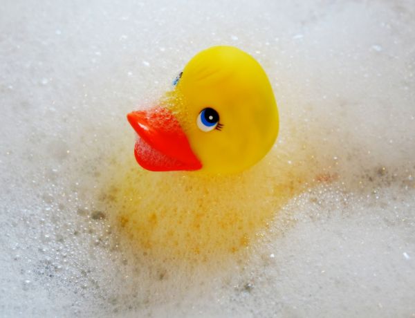 Kinder die Angst vor dem Wasser nehmen